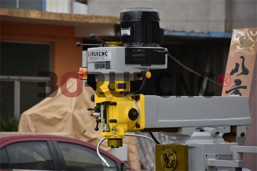 TAIWAN TURRET MILLING HEAD