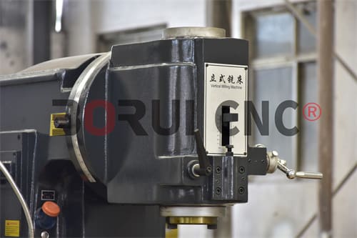 Details of milling machine X5032A