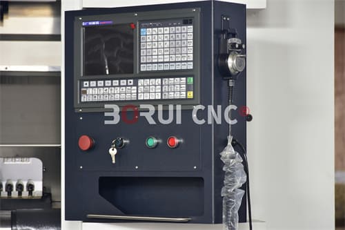 CNC control system of CNC lathe with slant bed