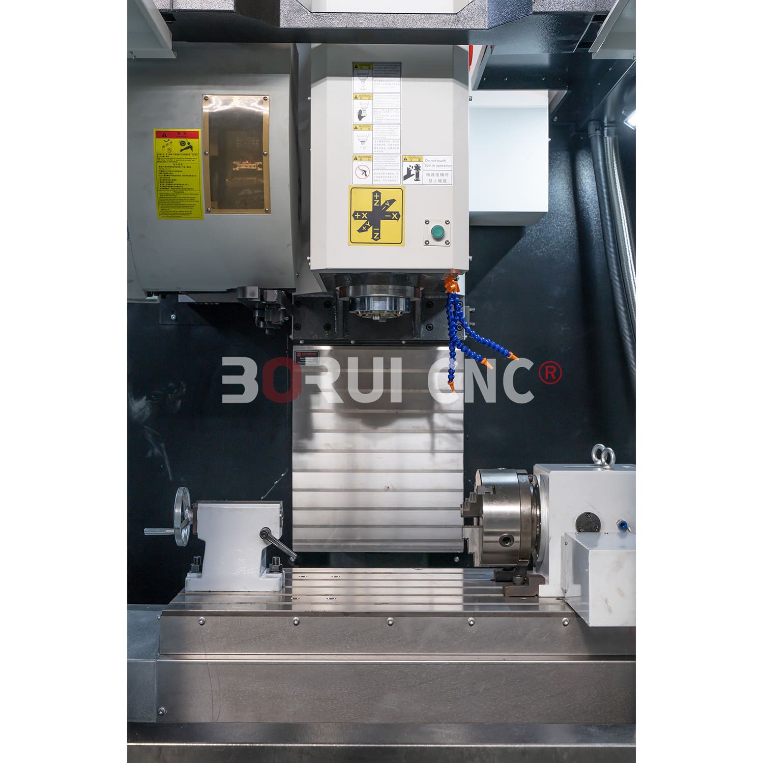 Centro de usinagem vertical CNC de 4 eixos VMC650