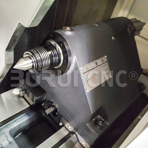 Detalhes da máquina de torno de leito inclinado CNC LH260